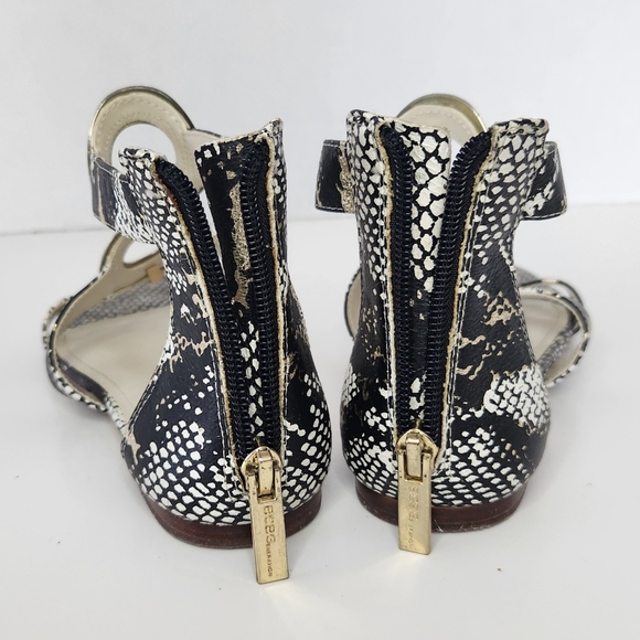 BCBGeneration Faroh Sandals Gladiator Flats VIP Snake Gold 5.5M BCBG Shoes - Picture 7 of 15